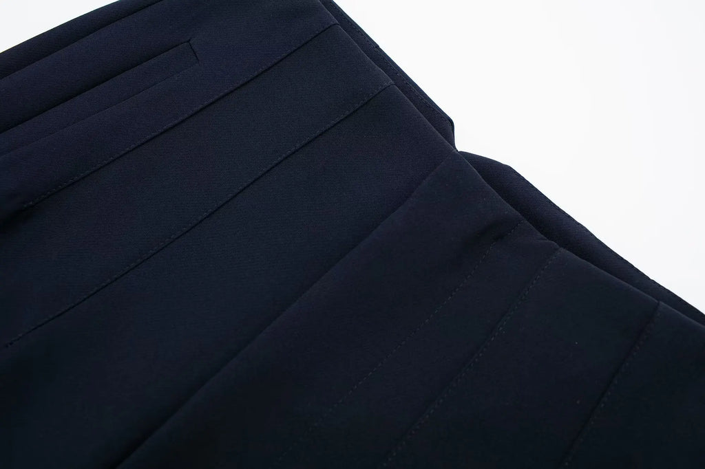 Calça Reta Essential Feminina